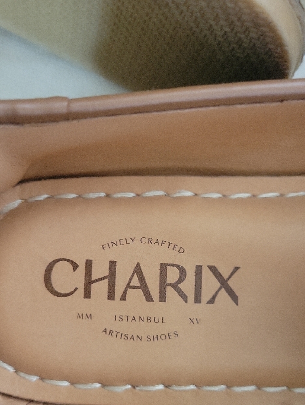 Charix Women's Tan Leather Slip-On Loafers  Camel Black   Size 38 - Picture 8 of 9